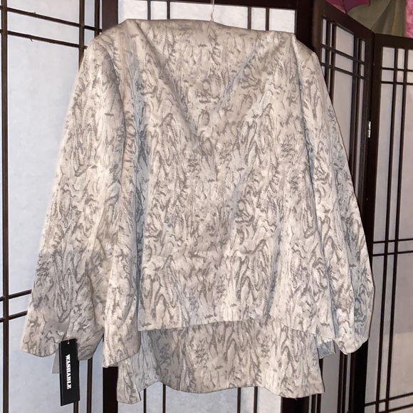 2 piece suite - Picture 2 of 6